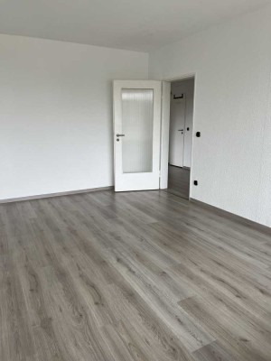 Exklusive, sanierte 2-Zimmer-Wohnung mit Balkon in Velbert