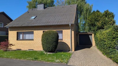 Familienfreundliches Einfamilienhaus mit Einliegerwohnung
