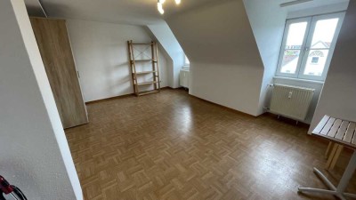 Traumhafte Zimmer in einer 3er-WG in Seenähe (400m) in Friedrichshafen