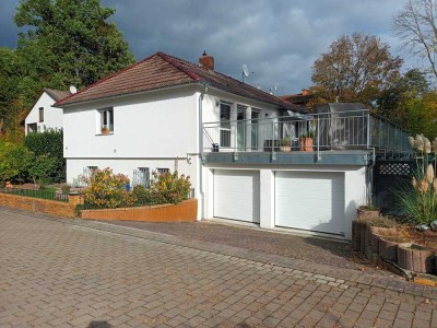 Freistehendes Einfamilienhaus mit 98 m² vorbereiteter Ausbaureserve (PROVISIONSFREI)