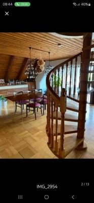 Dreifamilienhaus mit großem Garten