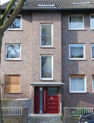 HILDEN -  3-Zi.-Stadtwohnung mit großem Balkon