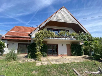 Traumhaftes Einfamilienhaus mit Einliegerwohnung
