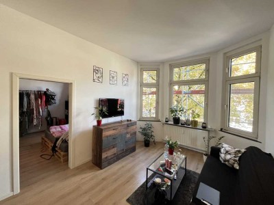 *SCHÖNE 2 ZI ALTBAUWOHNUNG IN BILK* - MIT BALKON