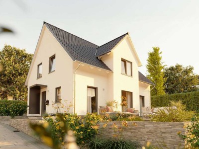 Großzügiges Familienhaus auf zentralem Grundstück in Ruhstorf