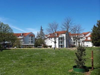 NEU! "Seniorenresidenz Quellenhof" - Chice u. modernisierte 1 Zi.-Wohnung für Singles mit Balkon
