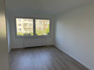 Wohnung komplett renoviert- Erstbezug