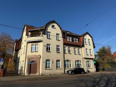 Schöne 3-Zimmer-Wohnung mit Tageslichtbad und Gäste-WC in Markkleeberg