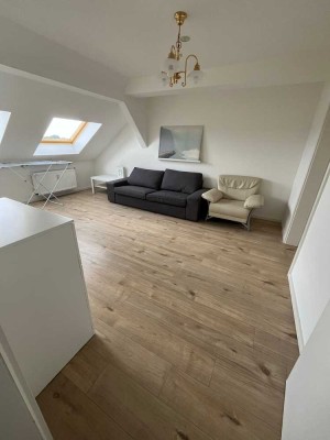 möblierte 2 Zimmer Wohnung mit Einbauküche - ab 01.12.2025 bezugsfreigsfrei