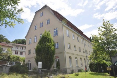 Wohnen im Kulturdenkmal - 
Moderne 3-Zimmer-Wohnung mit altem Charme