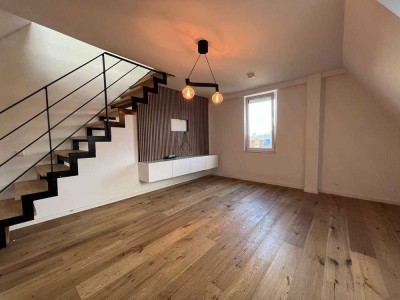 DUVE: Exklusive Maisonette-Wohnung mit Stil – modernes Wohnen auf zwei Ebenen in Toplage