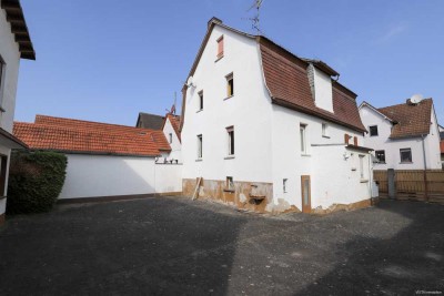 Familienanwesen in Roßdorf – Viel Potenzial, großzügiger Innenhof & Gartengrundstück
