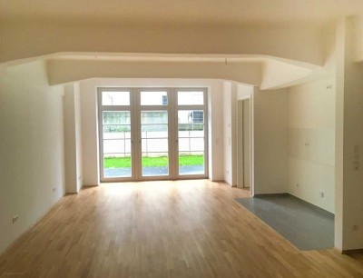 Loft-Terrassenwohnung im Zentrum mit Nähe zum Hbf in gehobener Innenausstattung