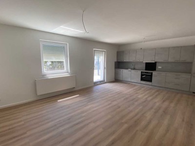 Exklusive 2-Zimmer-Wohnung mit Balkon und Einzelgarage  in Oberkochen