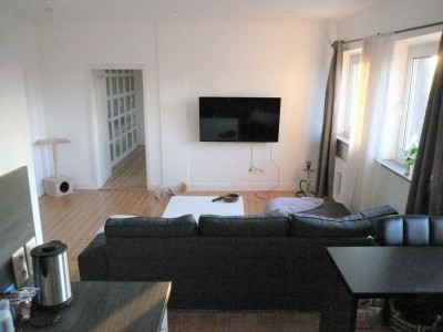 Altbau mit Studio - inkl. Einbauküche, kernsaniert