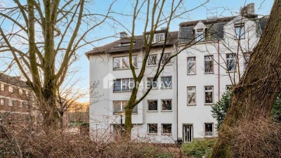 Charmante Dreizimmer-Dachgeschosswohnung mit Balkon – Ihr neues Zuhause in bester Lage!