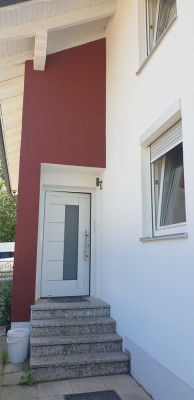 Geschmackvolle Erdgeschosswohnung mit 4 Zimmern, Garten und Wintergarten in Schwabmünchen