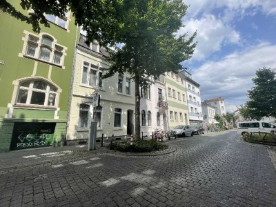Gepflegtes Stadthaus im Herzen der Bonner Altstadt – Historisches Flair in begehrter Lage!