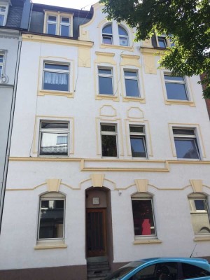 Schöne Wohnung im 1.OG mit tollem Gemeinschaftsgarten