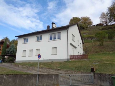 Freistehendes Einfamilienhaus mit großem Grundstück in Bensheim-Gronau