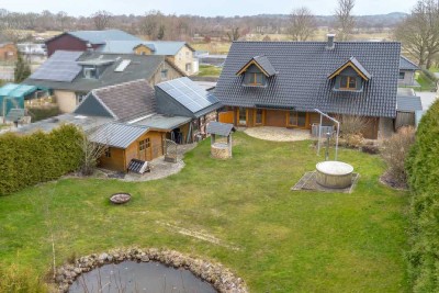 Großzügiges Einfamilienhaus mit traumhaftem Garten und guter Energieeffizienzklasse (B) zu vermieten