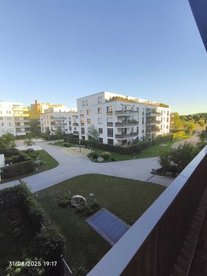 3 Zimmer Wohnung in 2 OG mit EBK und Balkon in Neuried München