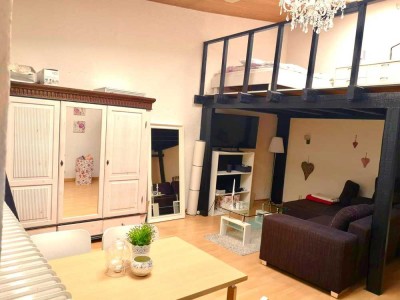 Jugendstilhaus Nähe Dionysiuskirche, schöne Atelierwohnung