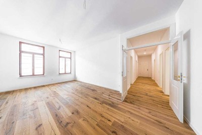 Direkt am Waldstraßenviertel: 5-Zimmer-Wohnung in schönem Altbau