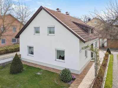 Haus mit Dachterrasse und Garten in Dorfrandlage!