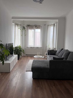 Äußere Sulzbacher Straße ! Chice, helle 3-Zi.-Altbau-Whg. 72 m²,  Balkon, Laminat.