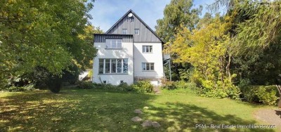 Wunderschönes Haus für Individualisten mit 3 Wohneinheiten, Garten, Park und einmaliger Taunusblick
