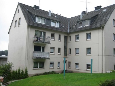 Attraktive 3-Zimmer-Wohnung in 42897, Remscheid - Lennep, NEUE Fenster und Heizung