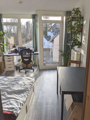 Studenten-Appartement mit Balkon in Uninähe