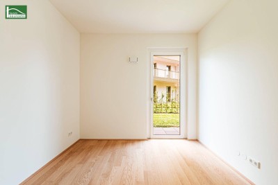 „Hirschfeld – Naturnah wohnen“ – Niedrig-Energie-Standard-Neubau in begehrter Grün-Ruhelage