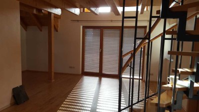 Besondere 3-Zimmer-Maisonette-Wohnung mit Balkon in Engen