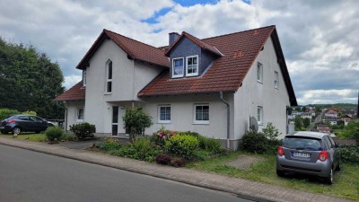 Top-Investment. Fünf-Parteien-Haus in der Kernstadt Schotten im Vogelsbergkreis.