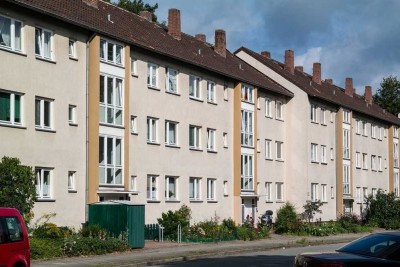 Ruhig und modern– Erdgeschosswohnung mit Tageslichtbad