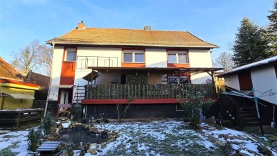 *Reserviert*Großzügiges Anwesen mit Scheune, Partyraum und Carport