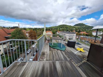 Charmante 2-Zimmer-Dachgeschosswohnung mit sonniger Dachterrasse in Reutlingen