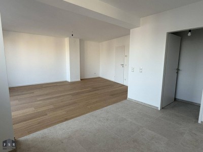 Generalsanierte 3 Zimmer DG-Maisonette in geplegten Neubauhaus! nahe der Währinger Straße und dem Kutschkermarkt - Garage optional