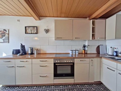 Wohnen mit Charme: Gepflegtes Haus mit Garten und Einliegerwohnung