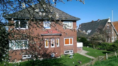Idyllisch und ruhig am Deich: 3-Zim.-DG-Wohnung im Alten Land