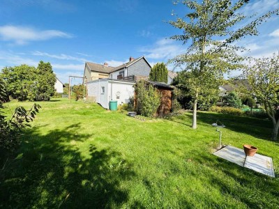 Doppelhaushälfte mit großem Garten, Garage, Dachterrasse und Sauna  in Fallersleben