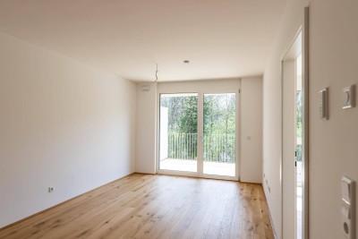 Hochwertige 2-Zimmer Neubau-Wohnung mit Balkon (W07)
