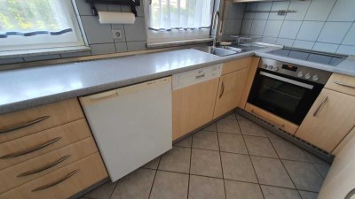 Helle EG-Einliegerwohnung, 2,5 Zi., Böblingen-West, EBK, Wallbox, Terrasse, ruhige Wohngegend, ÖPV