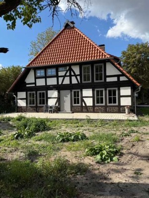 Repräsentatives Haus für Wohnen, Arbeiten oder Mehrgenerationen-260 m2 in Bestlage-Erstbezug !!