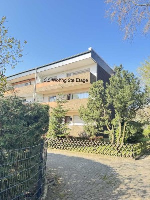 3,5 Zimmer Wohnung mit Balkon in 2ter Etage ohne Aufzug