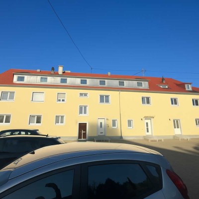 Renditeobjekt mit 12 Wohneinheiten – Vollständig modernisiertes Anlageobjekt auf großem Grundstück