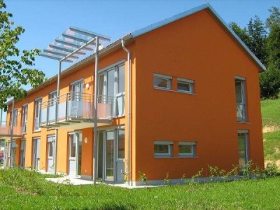 PROVISIONSFREI - Sonnige Erdgeschosswohnung mit großem Garten - geförderte Miete - 3 Zimmer
