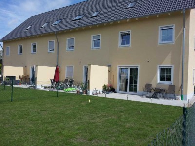 Reihenhaus Bj.2013 mit viel Platz im Toskanastil in Lagerlechfeld. KfW-Effizienzhaus 70 (ENEV 2009)
